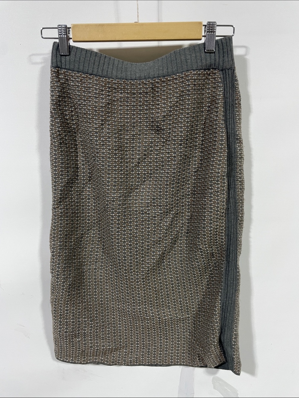 Weekend by MaxMara Grey Textured Knit Pencil Skirt